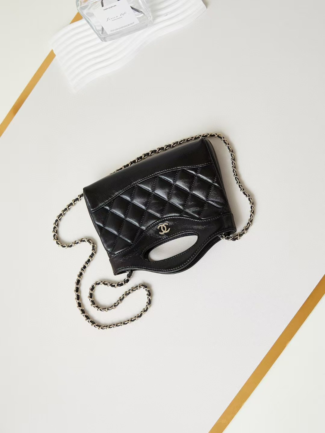 Ch**el 31 Nano Chain Bag Lambskin Gold Tone Metal Black AS3656 17.5x20.5x4cm