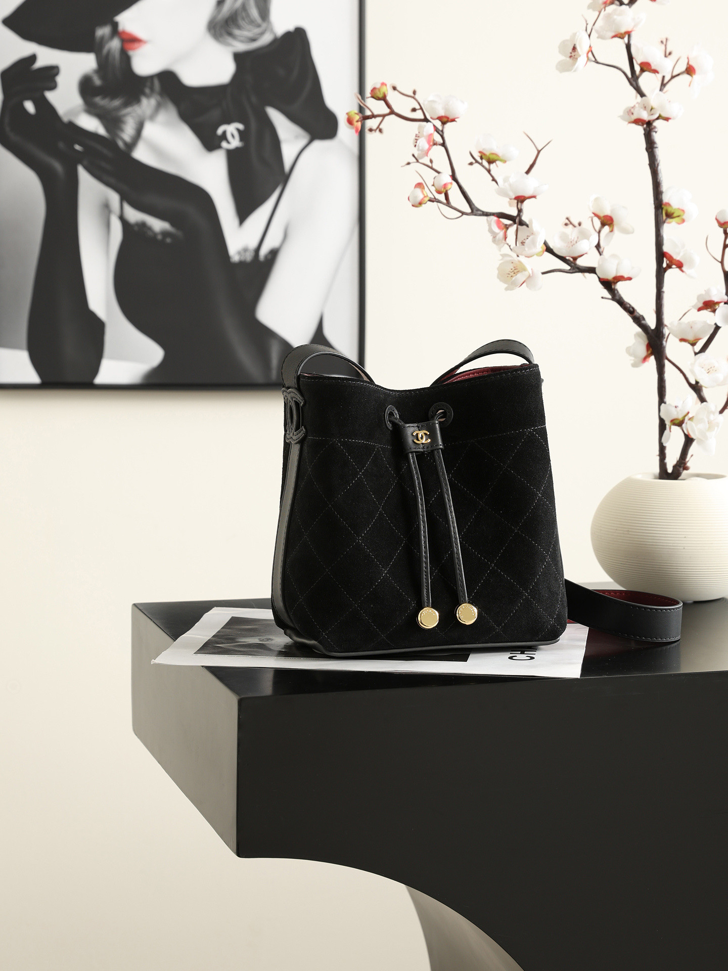 Ch**el Bucket Bag AS6537 18x18x10cm