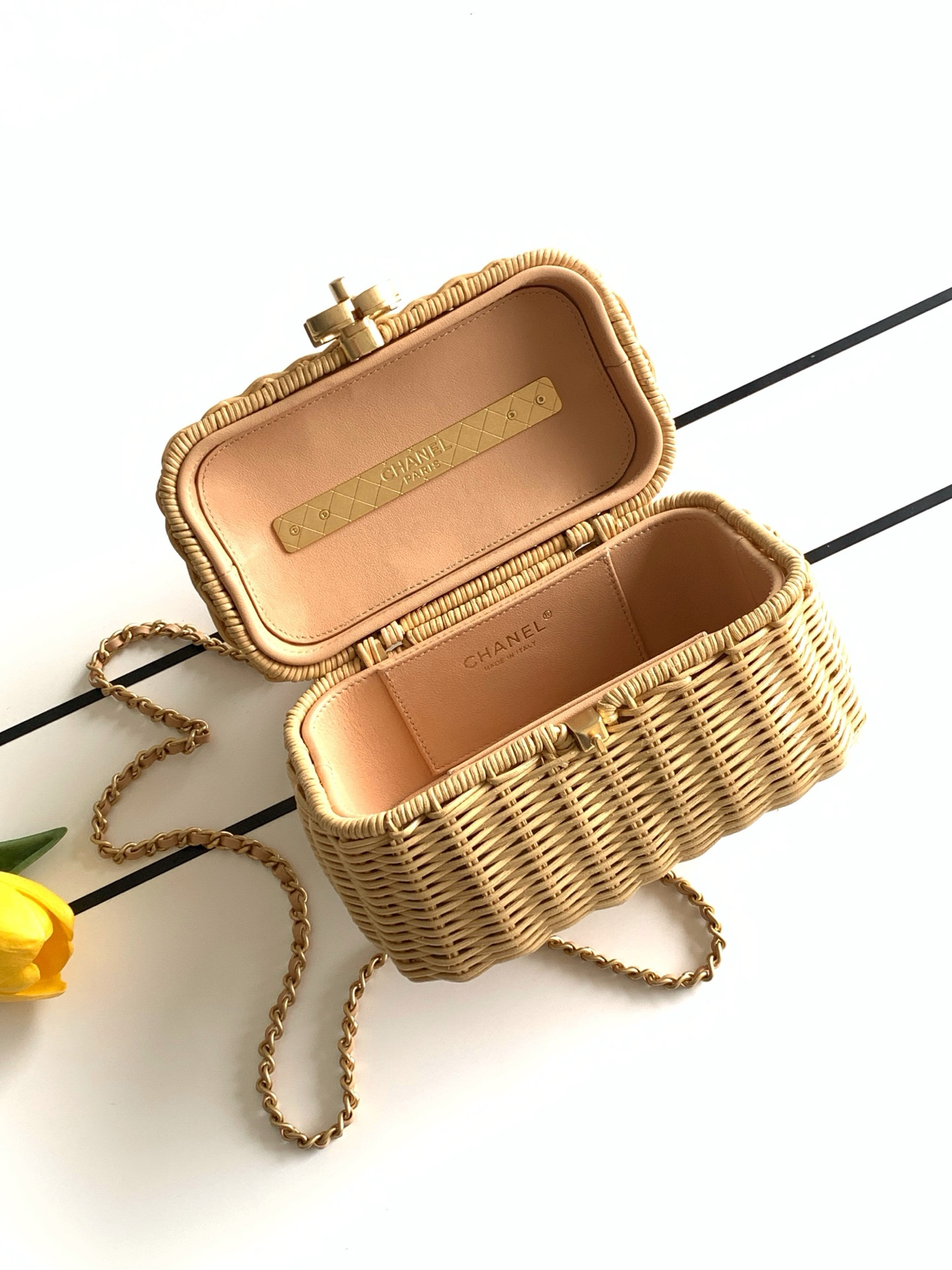 Chanel Vanity Case 11.5x19.5x11cm