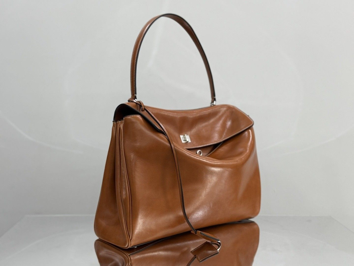 Ba1en*iaga Rodeo Large 39.8x29.9x12.9cm