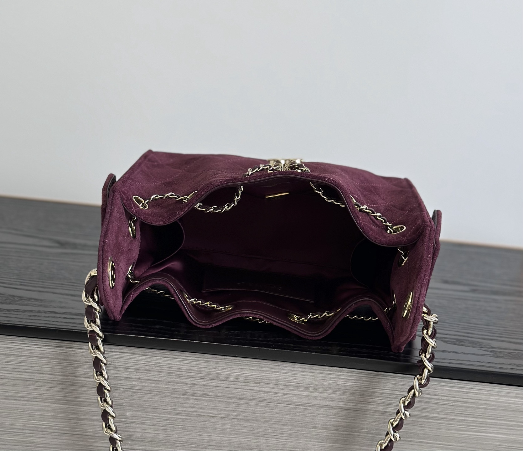 Ch**el 25C Bucket Bag AS5631 20x22x12.5cm