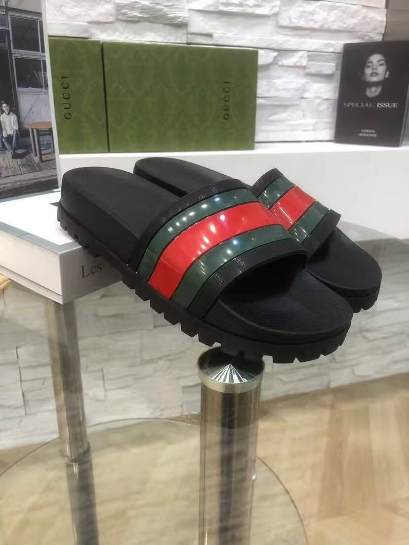 UA Gvc*1 Slide
