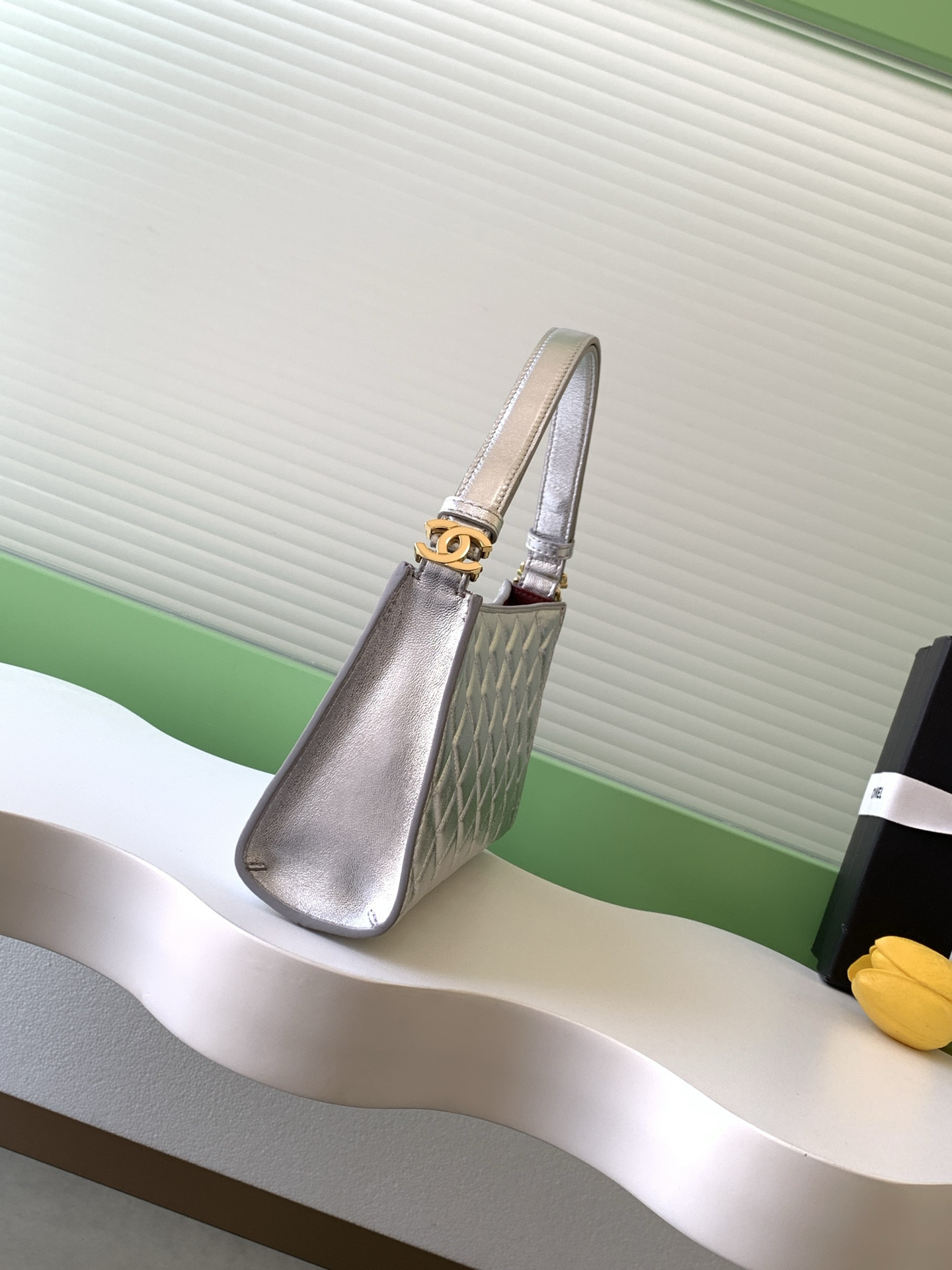 Ch**el 26X Hobo Shoulder Bag 14x22x7cm