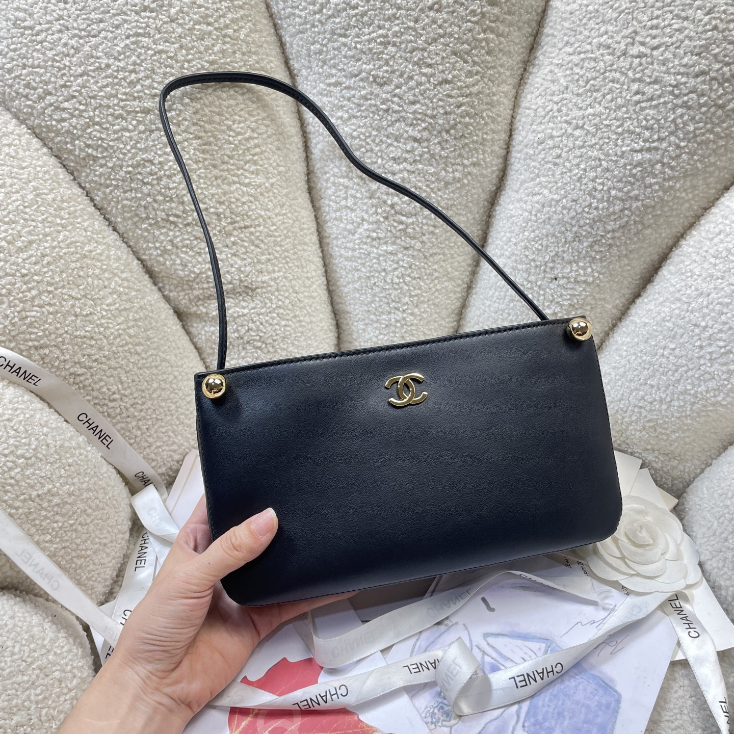 Ch**el Hobo Bag 25x14x4cm