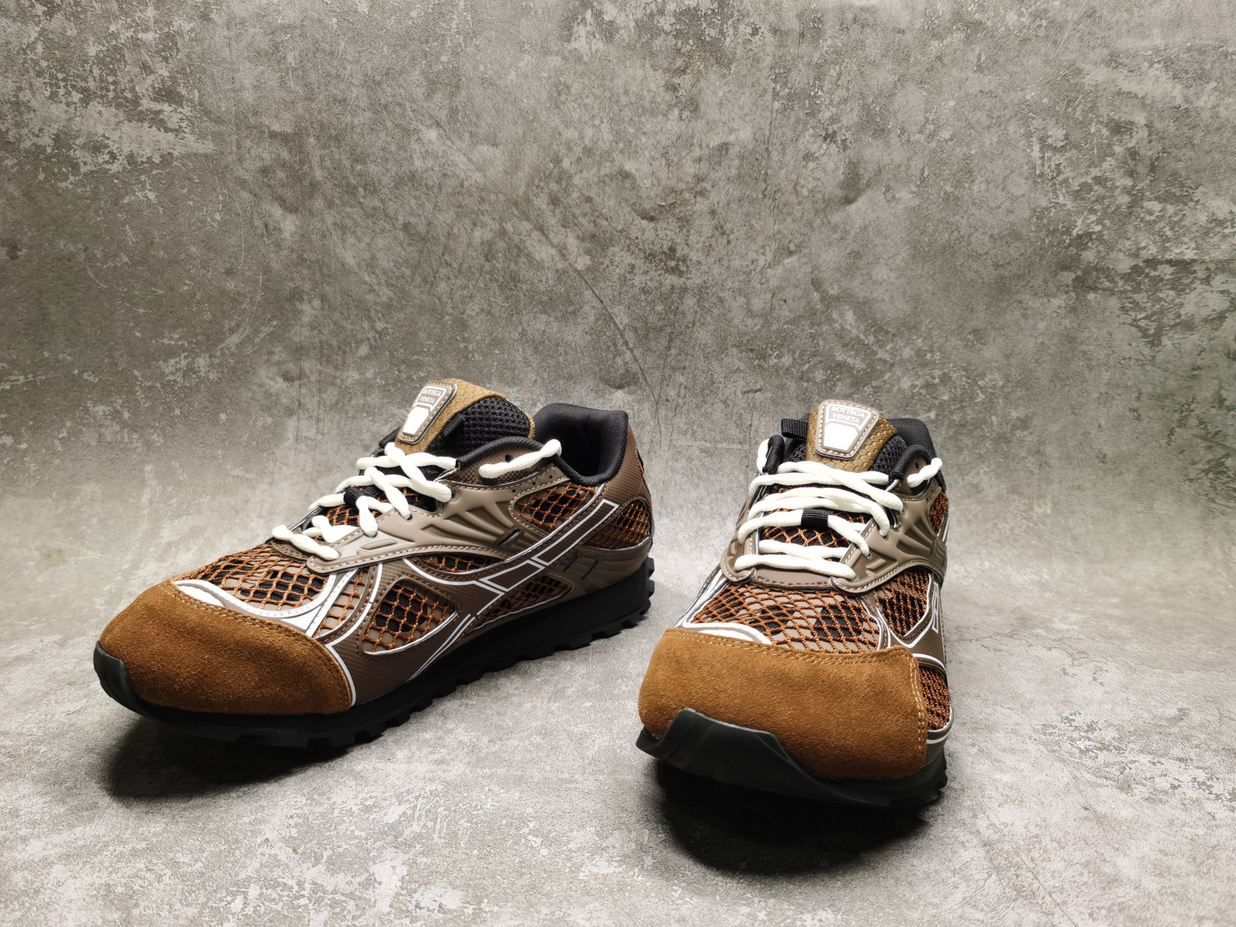 UA B0tt*ga Ven*ta Orbit Sneaker