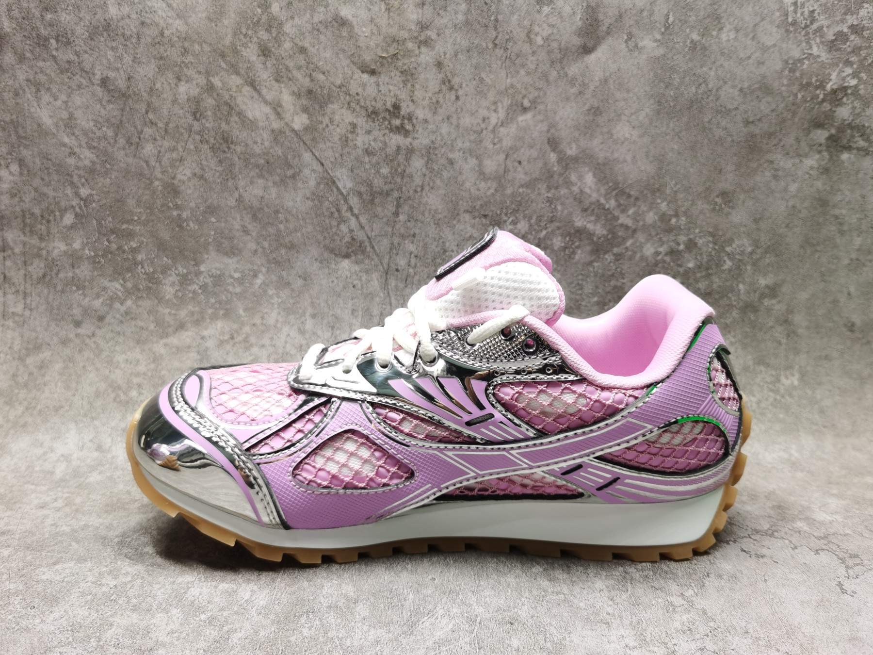 UA B0tt*ga Ven*ta Orbit Sneaker