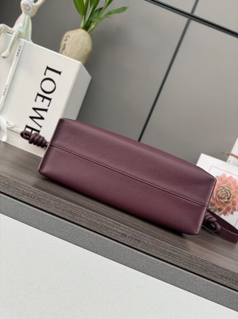 L0ew* Flamenco Purse 30X24.5X10.5cm