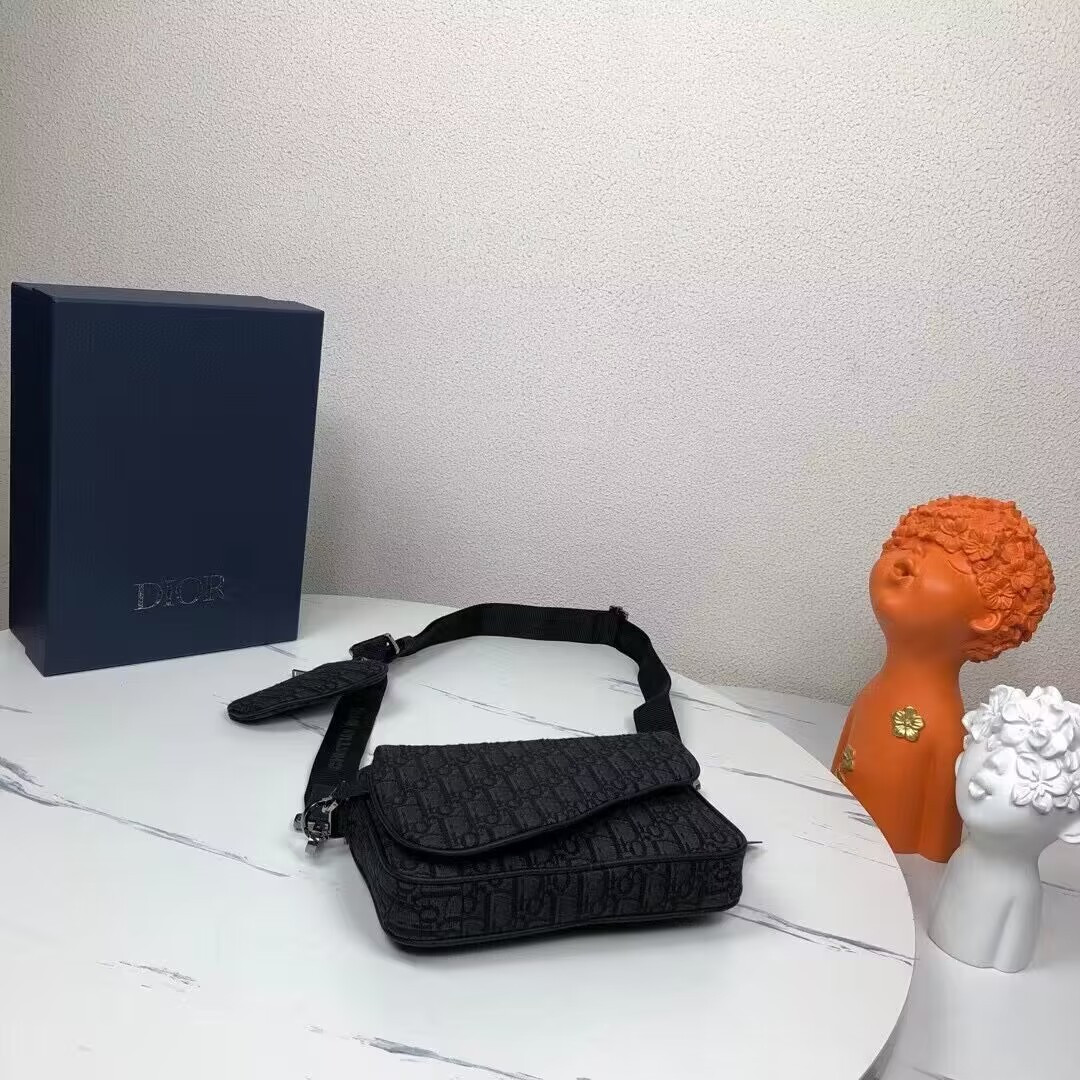 D10r Saddle Triple Pouch Black D10r Oblique Jacquard 18x25x5CM