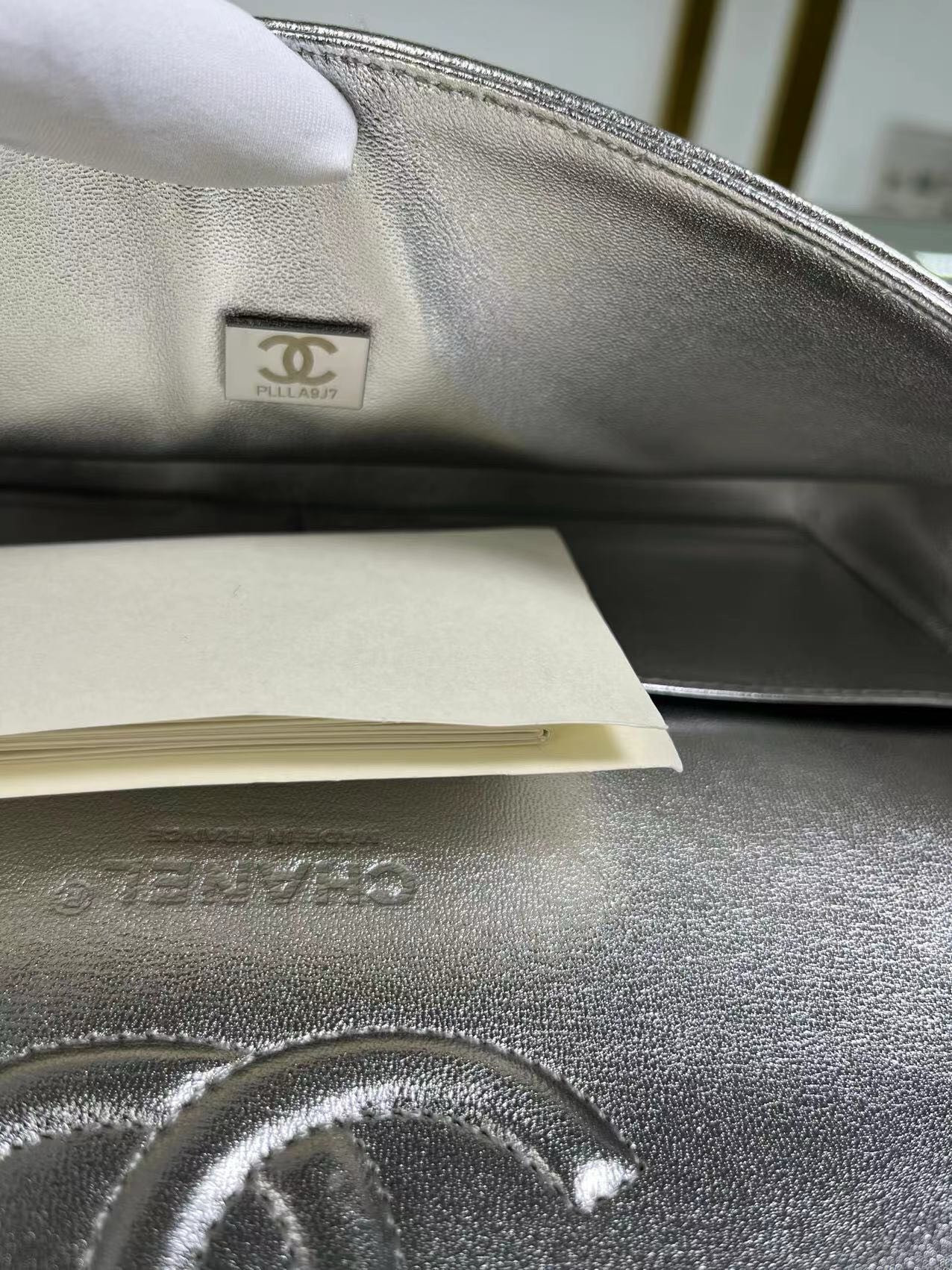 Ch**el Classic Flap a01112 SILVER 15.5×25.5×6.5cm