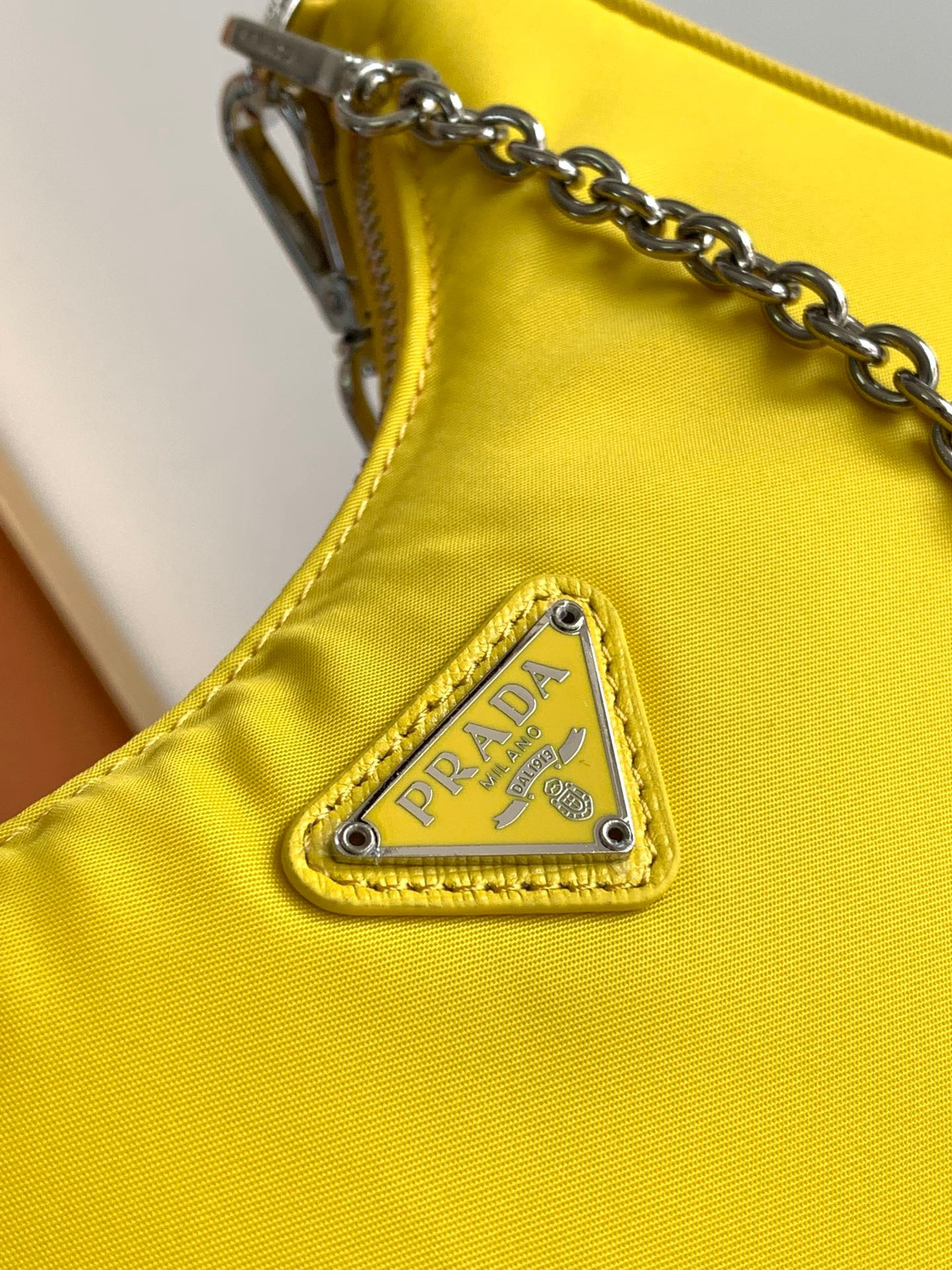 Pra*a Re-Edition 2005 Re-Nylon bag Yellow