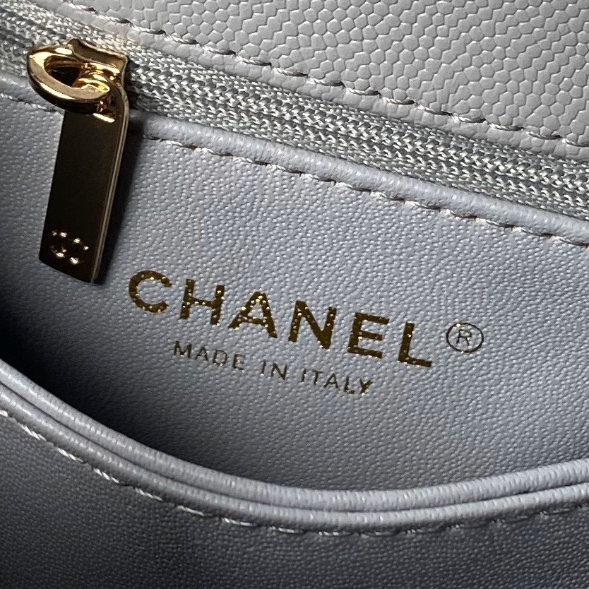 Ch**el handle  13x19x9cm