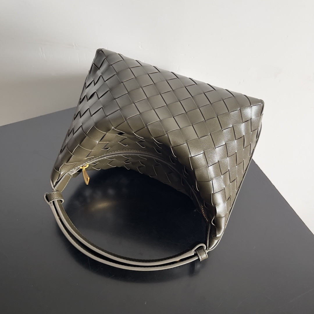 B0tt*ga Ven*ta Mini Wallace 22x13x9cm