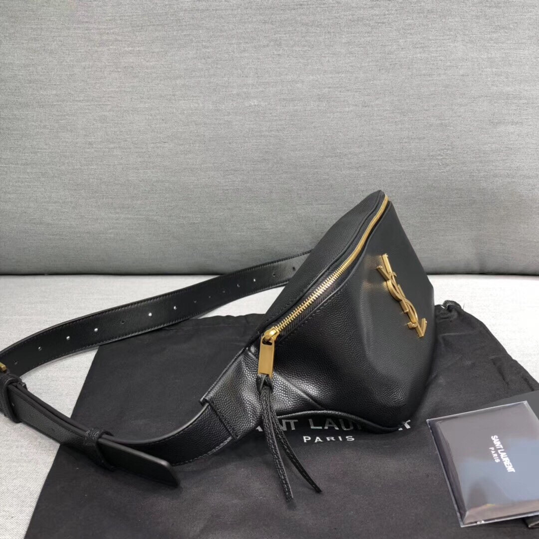 Y51 CASSANDRE CLASSIC belt bag in grain de poudre embossed leather 25 x 14 x 3.5 cm