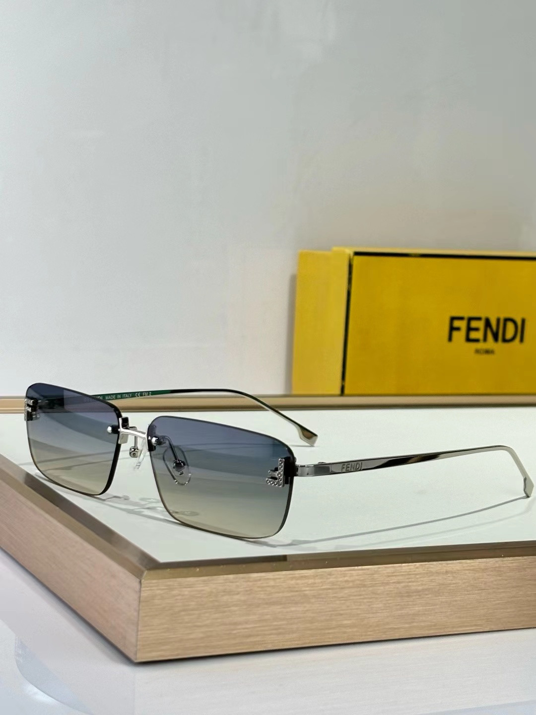 FENDI Glasses FE4172US 58-18-140