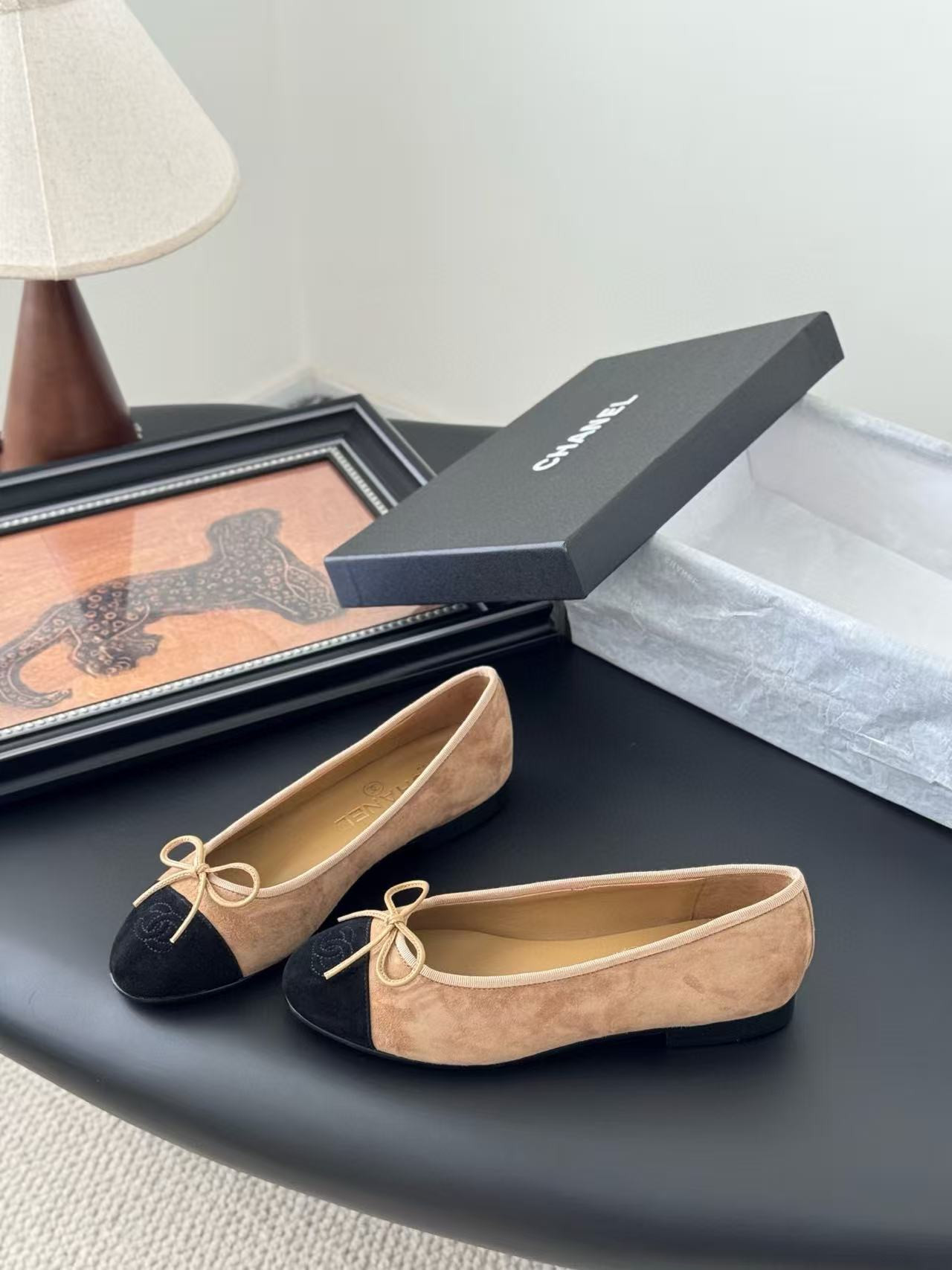 UA Ch**el Ballet flats