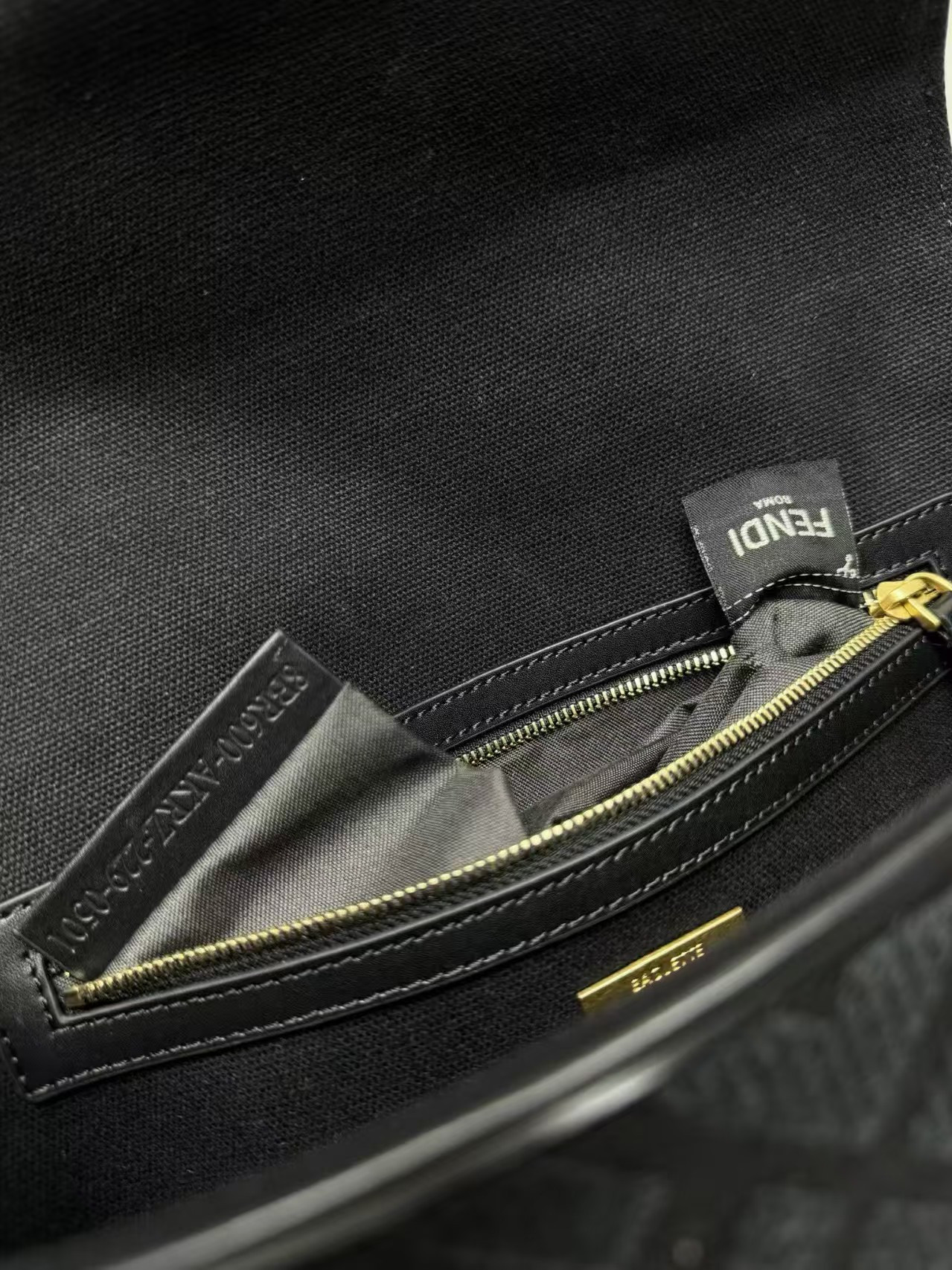 Fendi Canvas Vitello King Extra Strap FF Embroidered Baguette 28x6.5x13.5cm