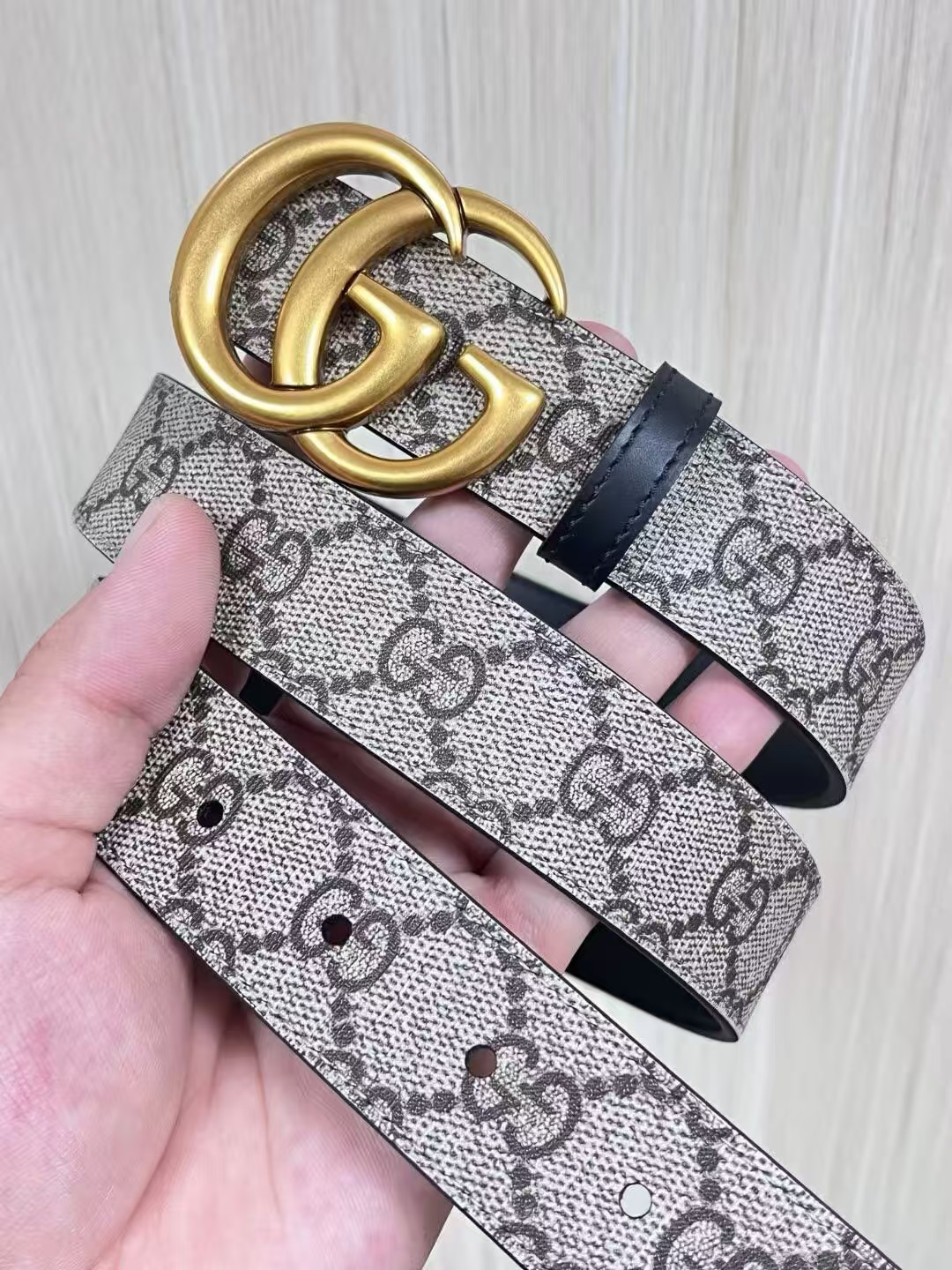 Gucci GG Marmont Reversible Belt