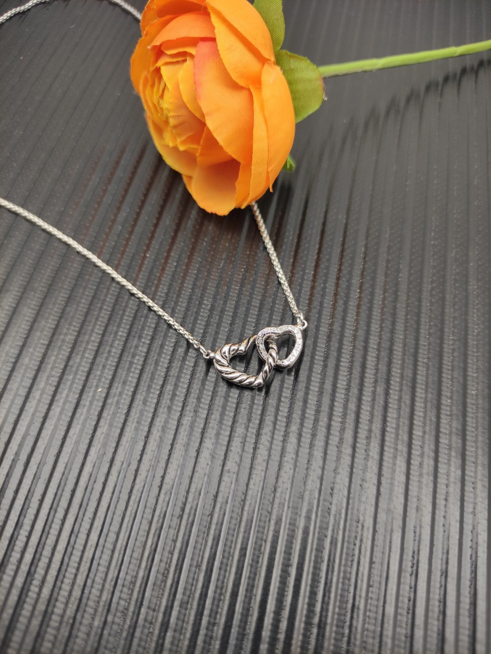 David Yurman Interlocking Heart Necklace