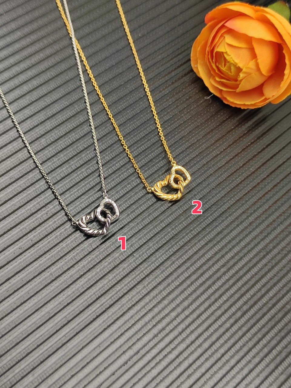 David Yurman Interlocking Heart Necklace