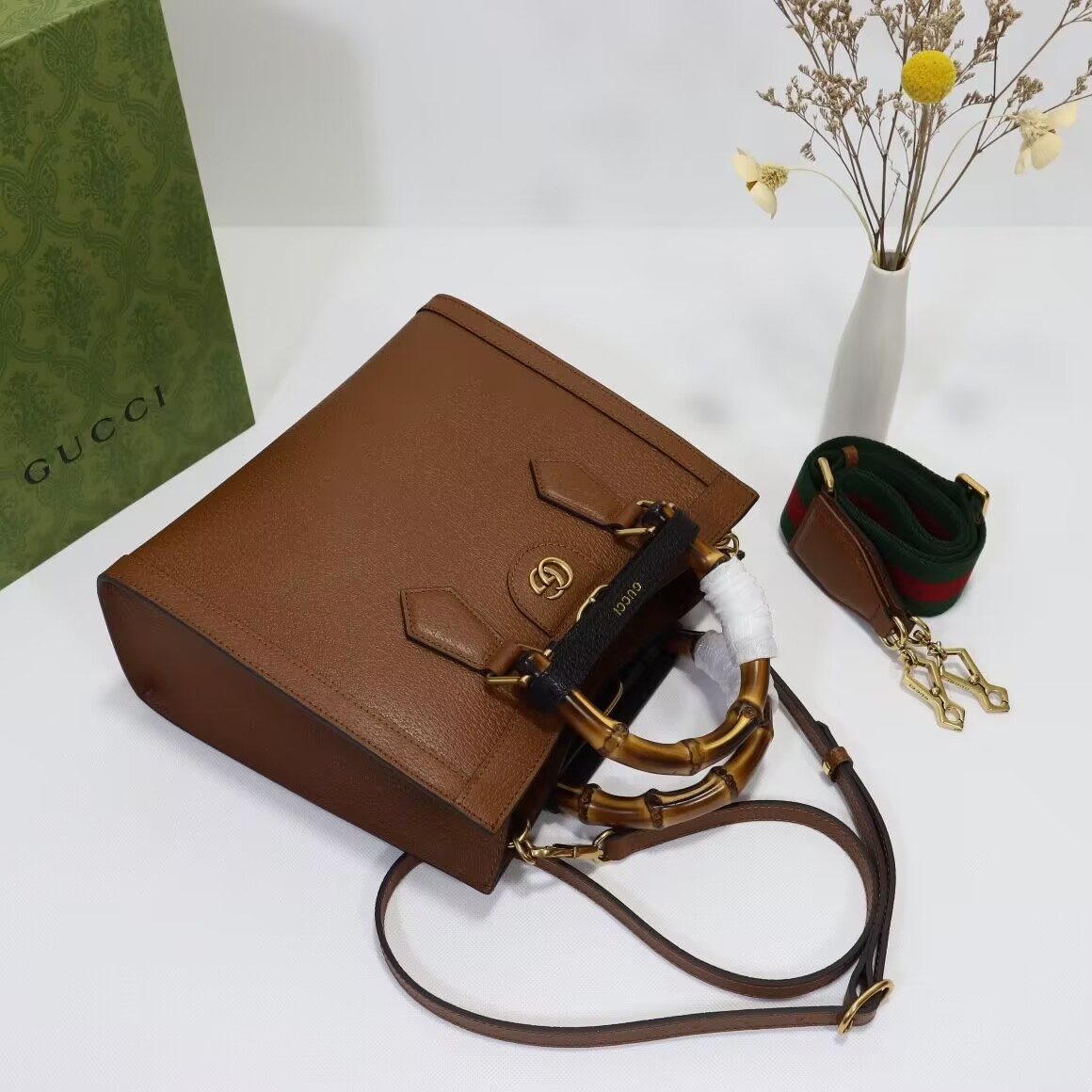 Gvc*1 Diana Tote Bag 27x24x11cm