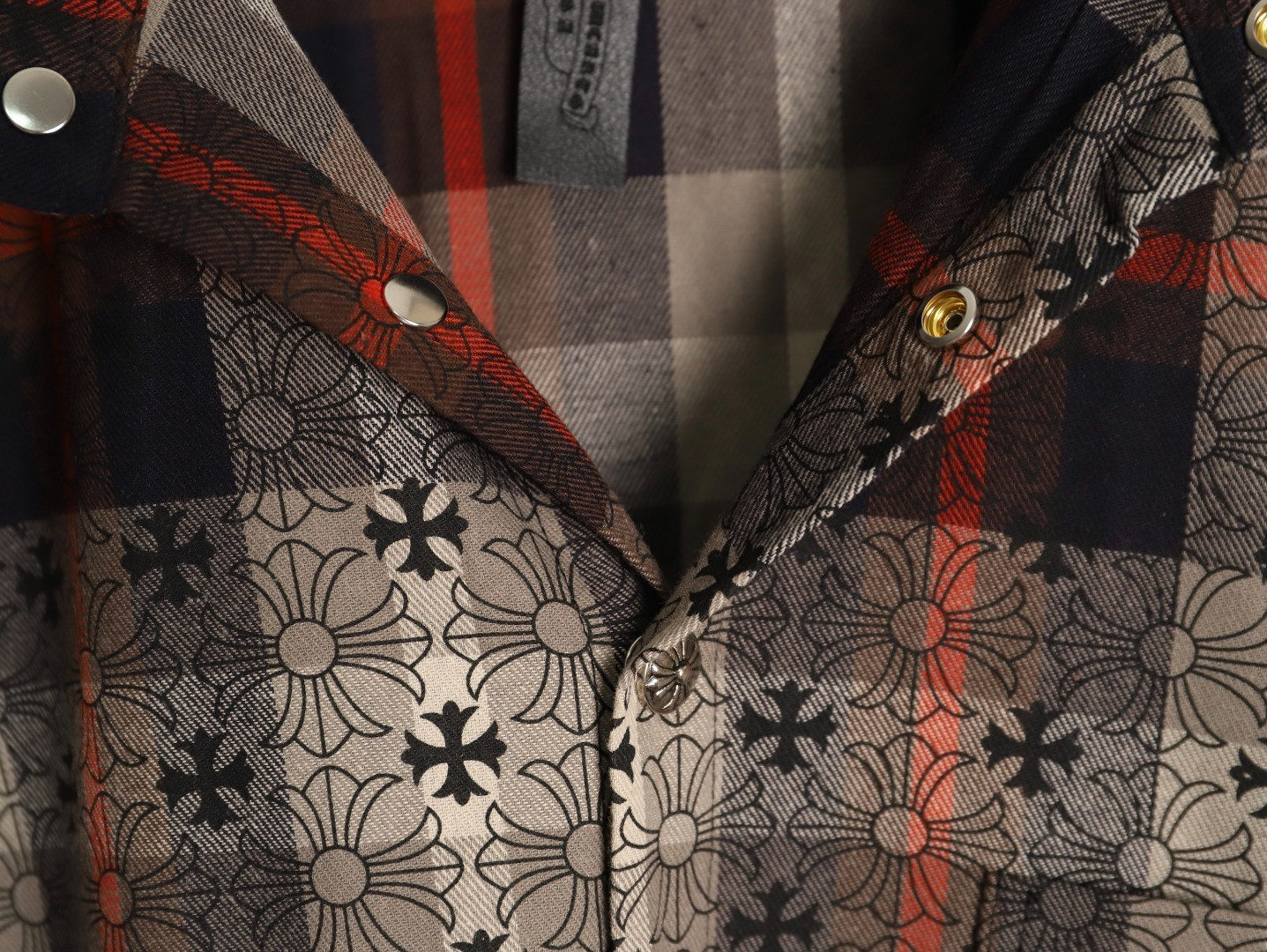 Ch*0me He**ts Long-sleeved Shirts