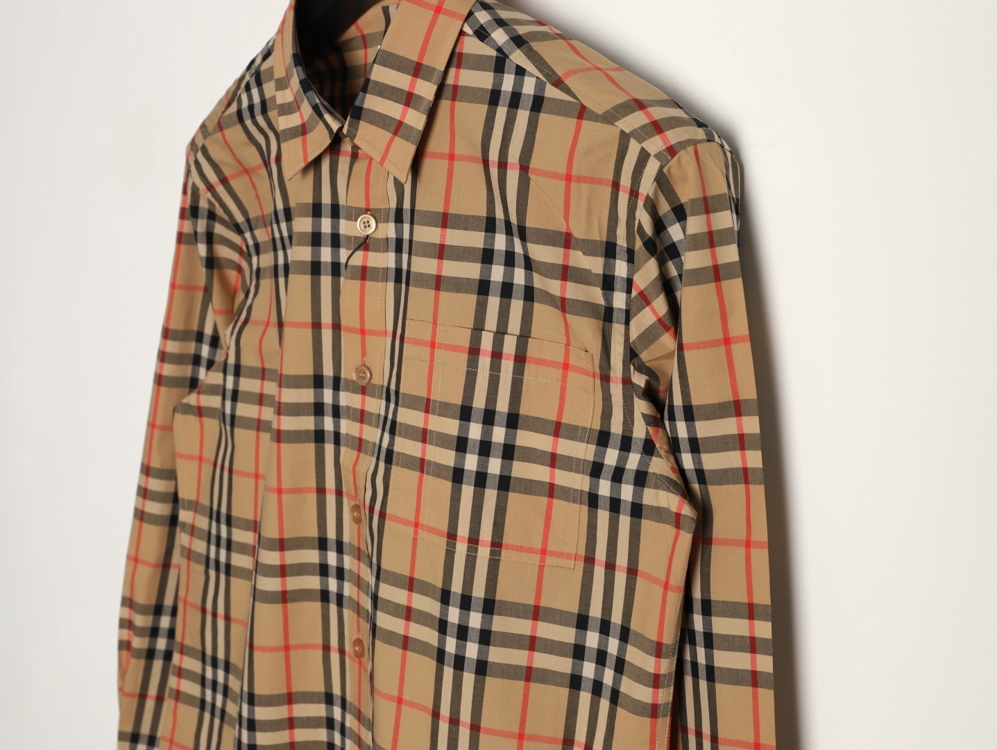 Bv*b*rry long-sleeved shirts