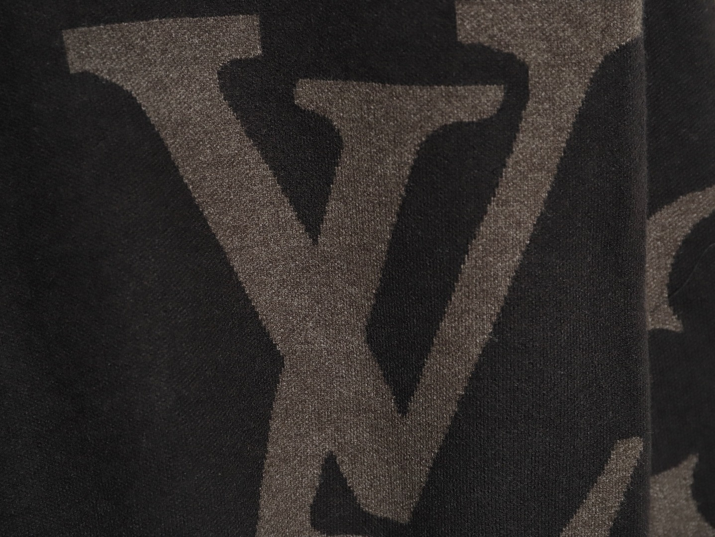 L0vis Vvtt0n 25Fw Knitting Sweaters