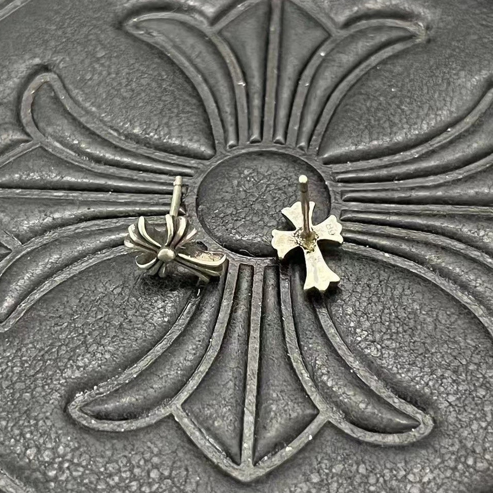 Ch*0me He**ts Cross Stud Earrings