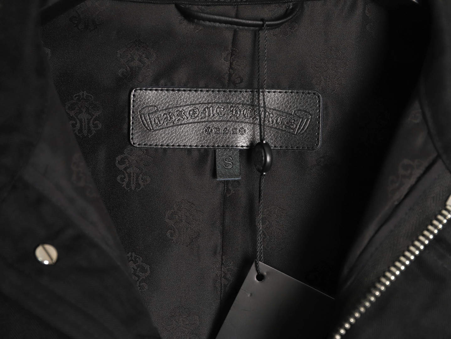 Ch*0me He**ts CH 25Fw Coats