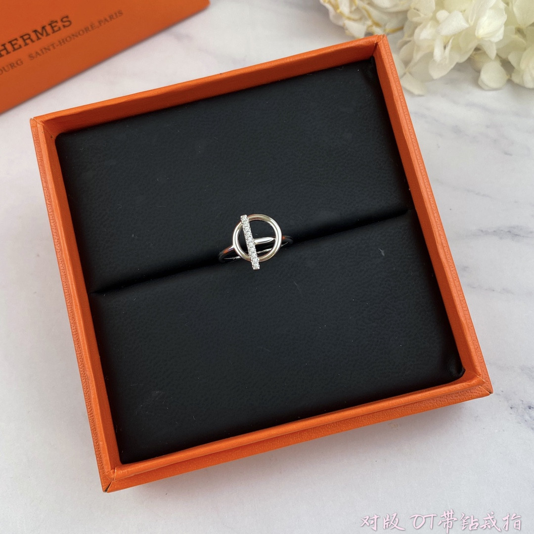 H**me5 OT Half D1am0nd Ring