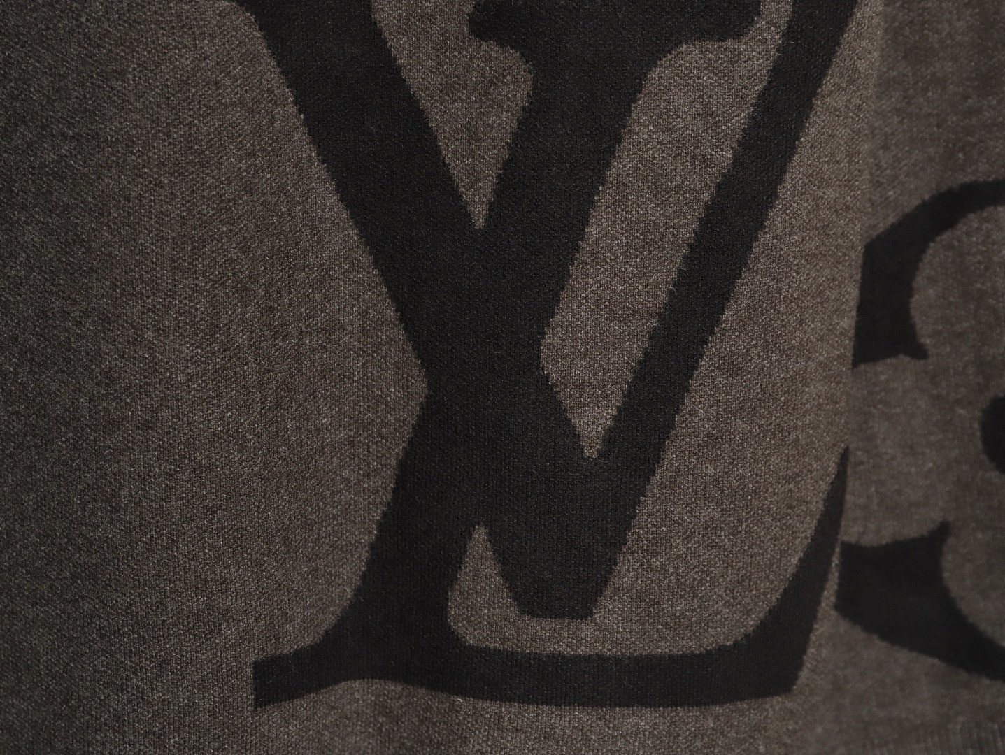 L0vis Vvtt0n 25Fw Knitting Sweaters