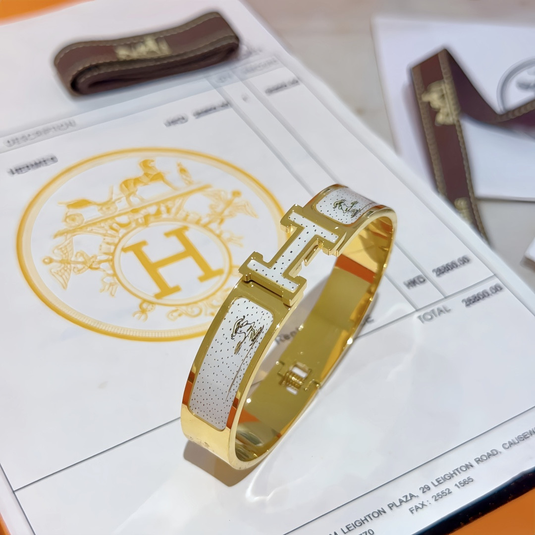 Hermes enamel Bracelet