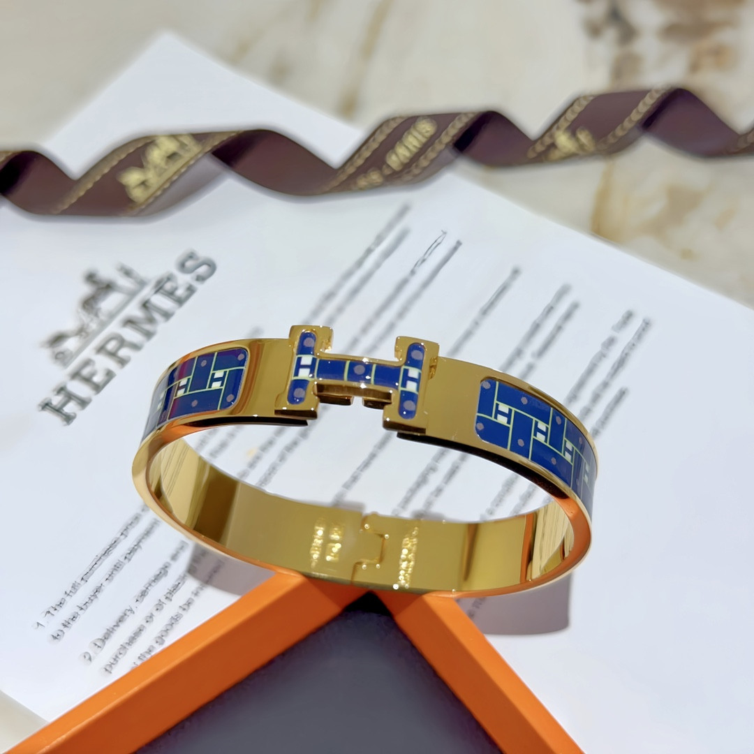 Hermes enamel Bracelet
