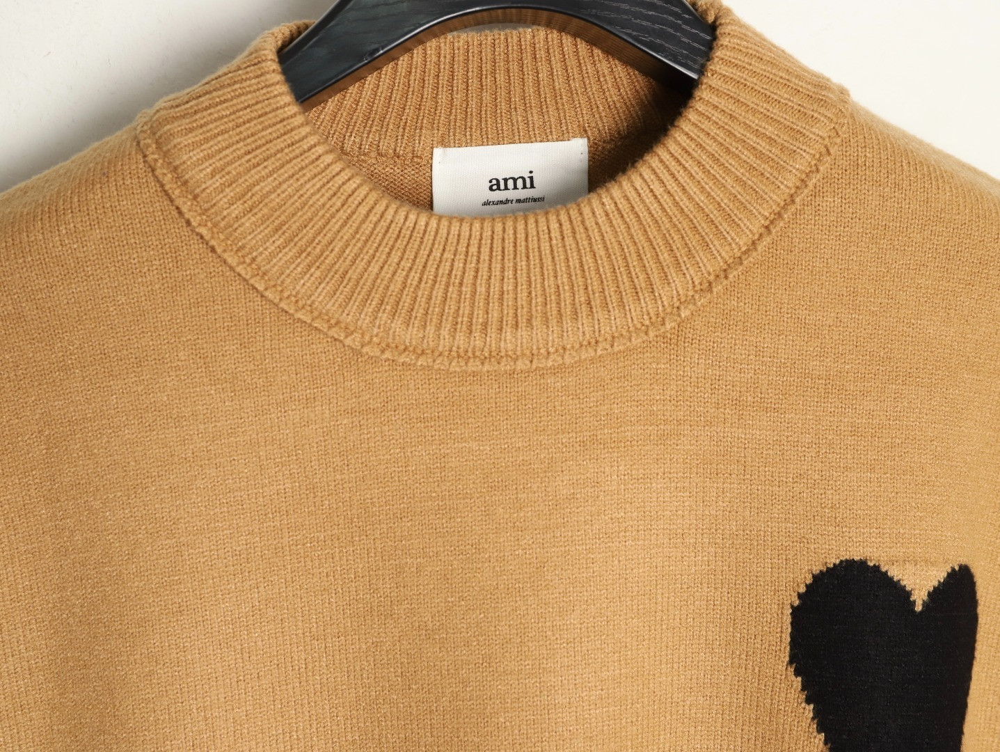 AMI PARIS Knitting Sweaters