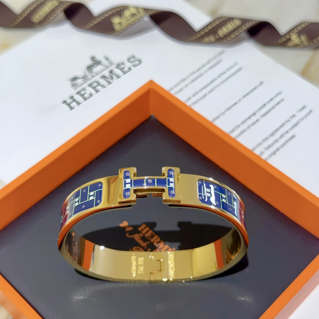 Hermes enamel Bracelet