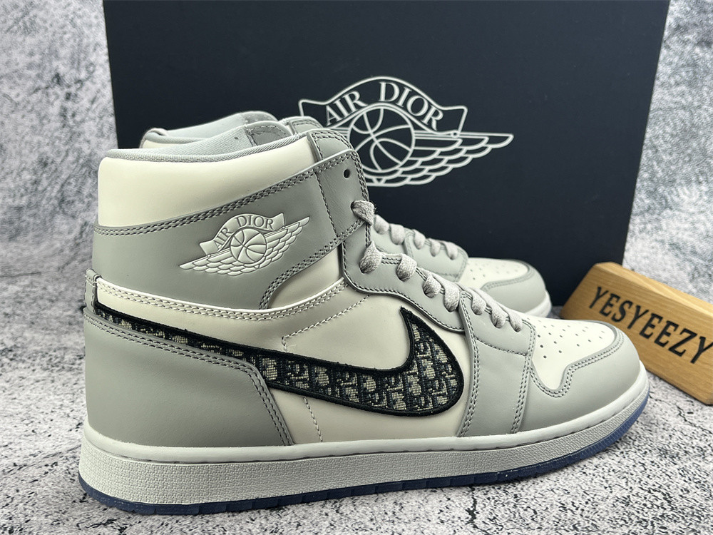 CORRECT UPDATED TOP UA AIR JORDAN 1 RETRO HIGH DR