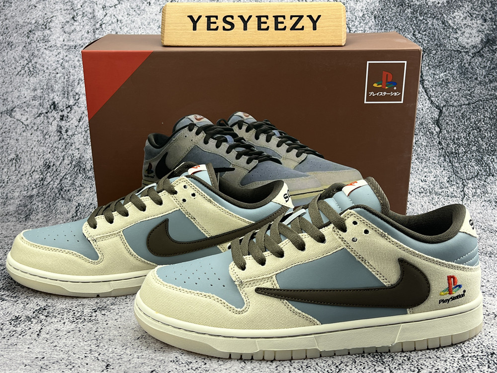 UA NIKE TRAVIS SCOTT X PLAYSTATION X DUNK LOW