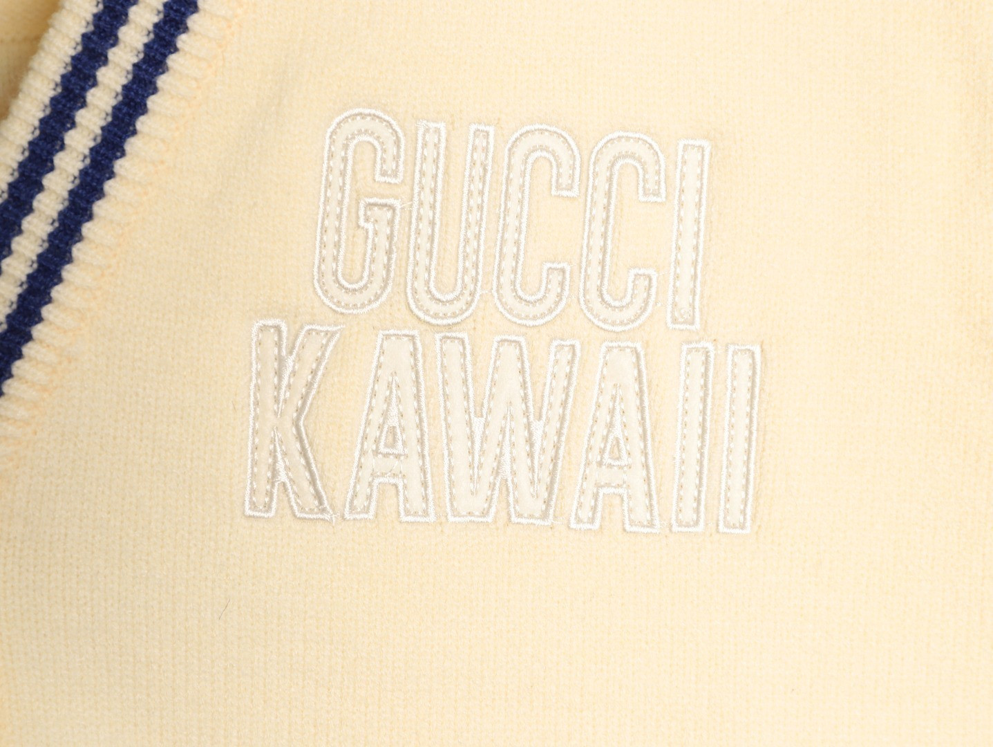 Gvc*1 25Fw Cardigan Sweaters