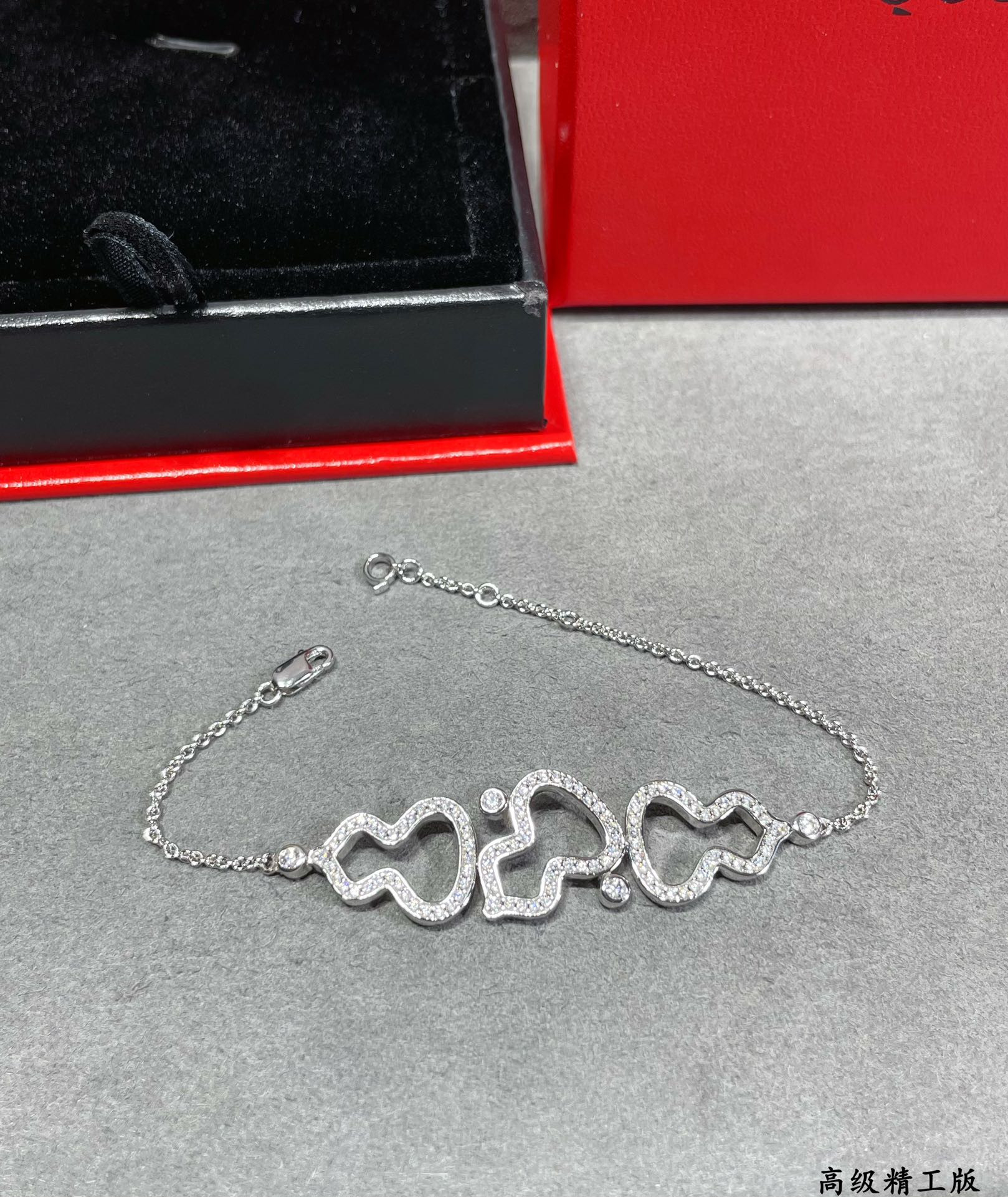 Qeelin Triple Gourd Full D1am0nd Bracelet