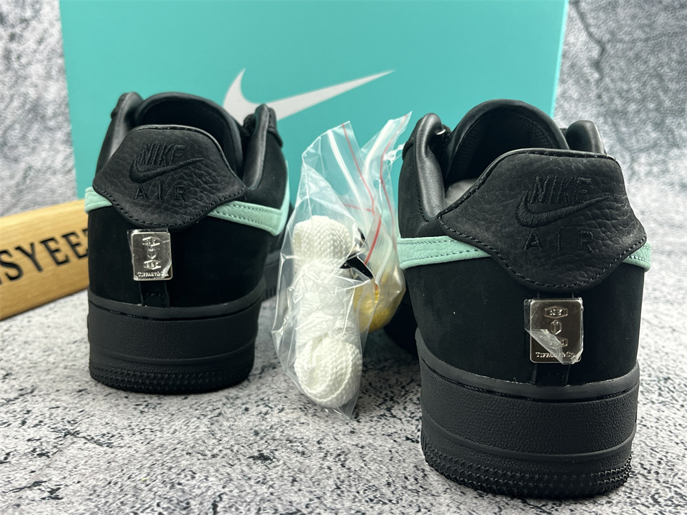 ua T*f*ny & co. x air force 1 low