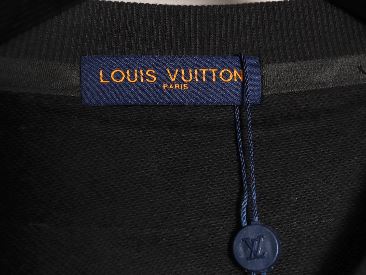 L0vis Vvtt0n LV 25FW Hoodies