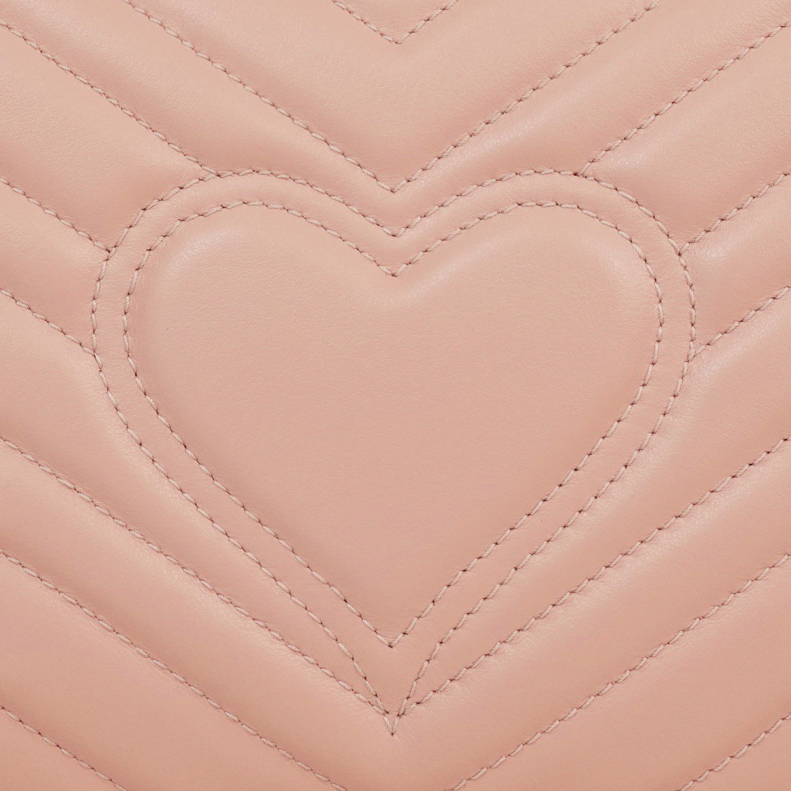 Gvc*1 GG Marmont Bag 22