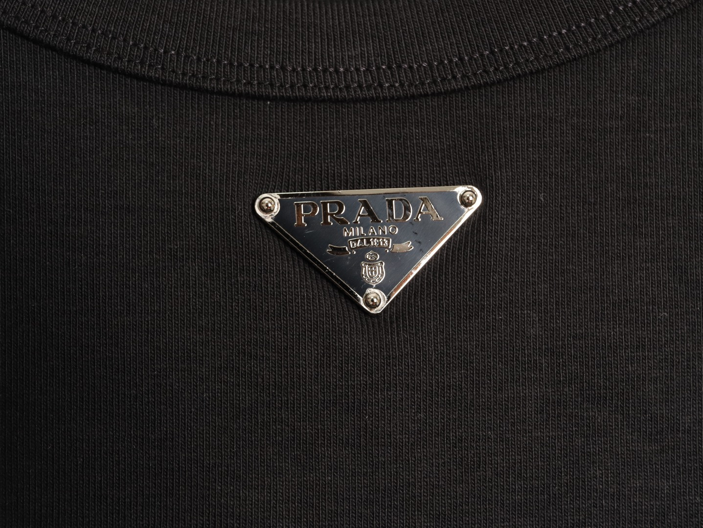 Pra*a vest
