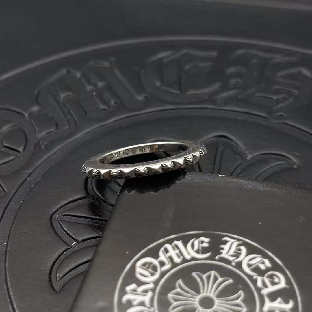 Ch*0me He**ts Cross Ring