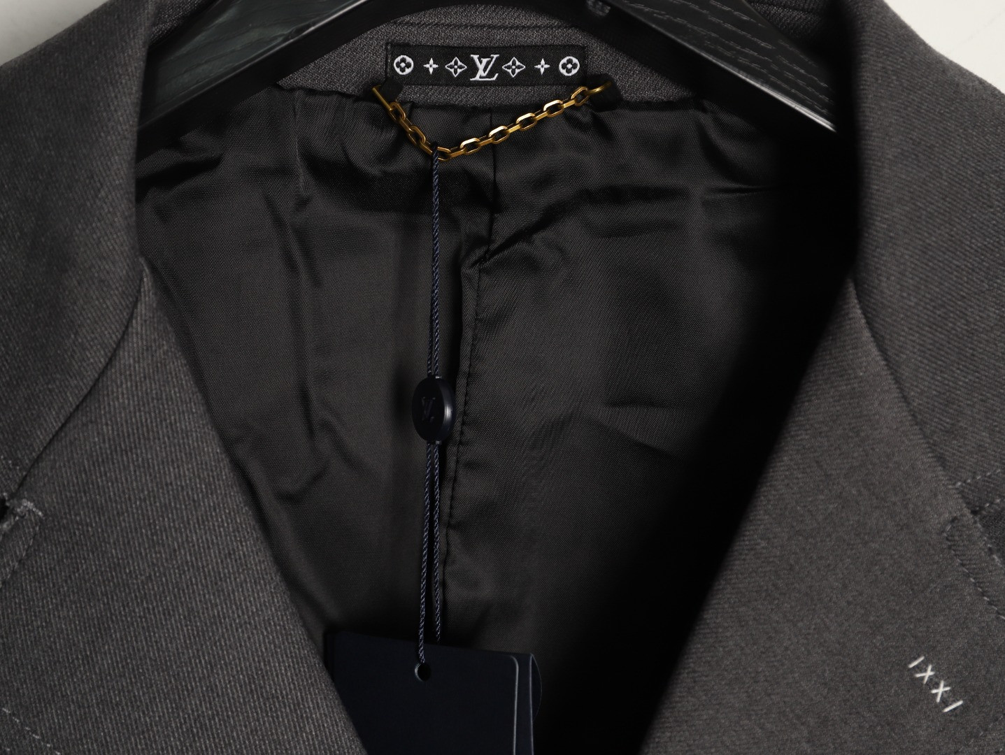 l0vis Vvtt0n lv 26ss coats suit