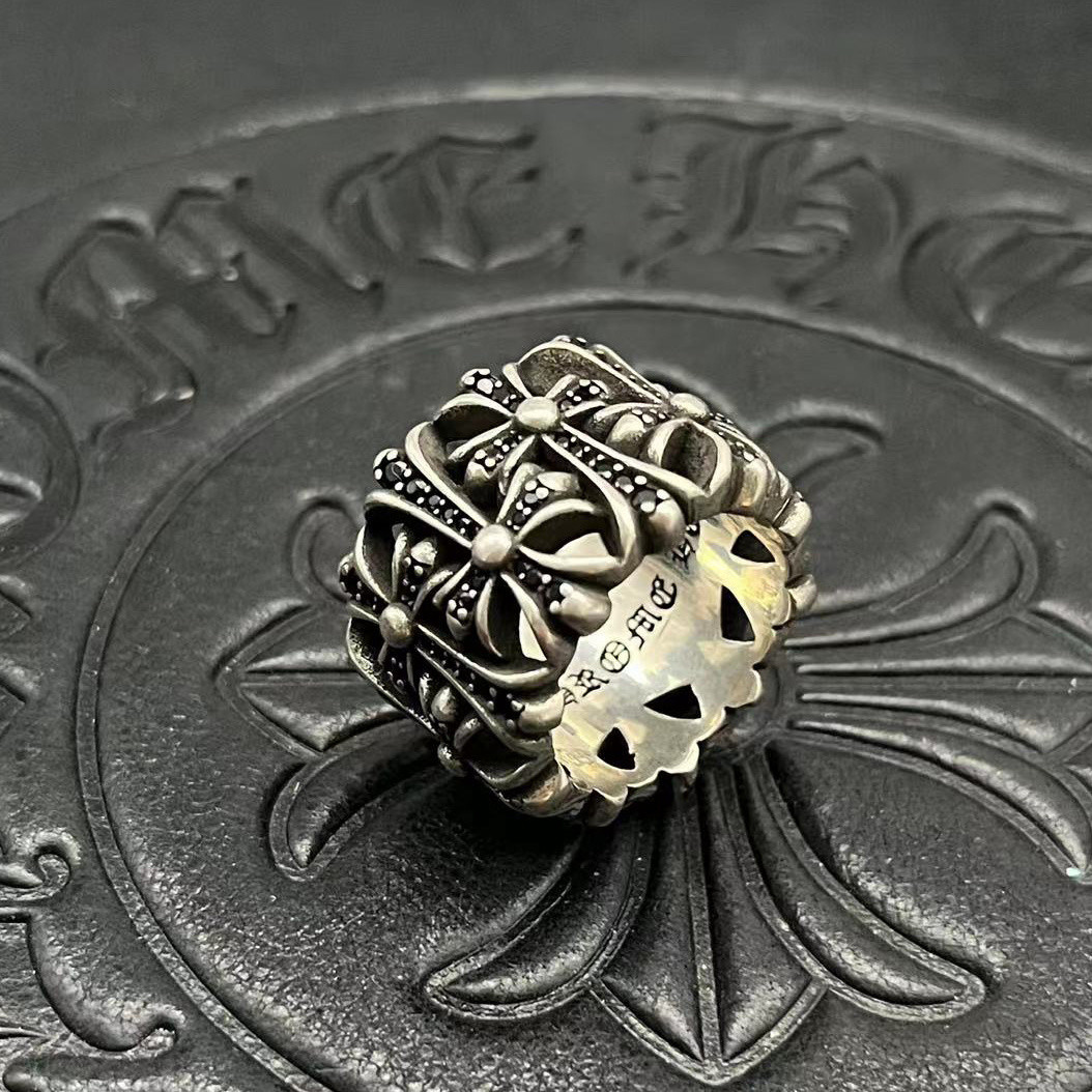 Ch*0me He**ts Cross Ring