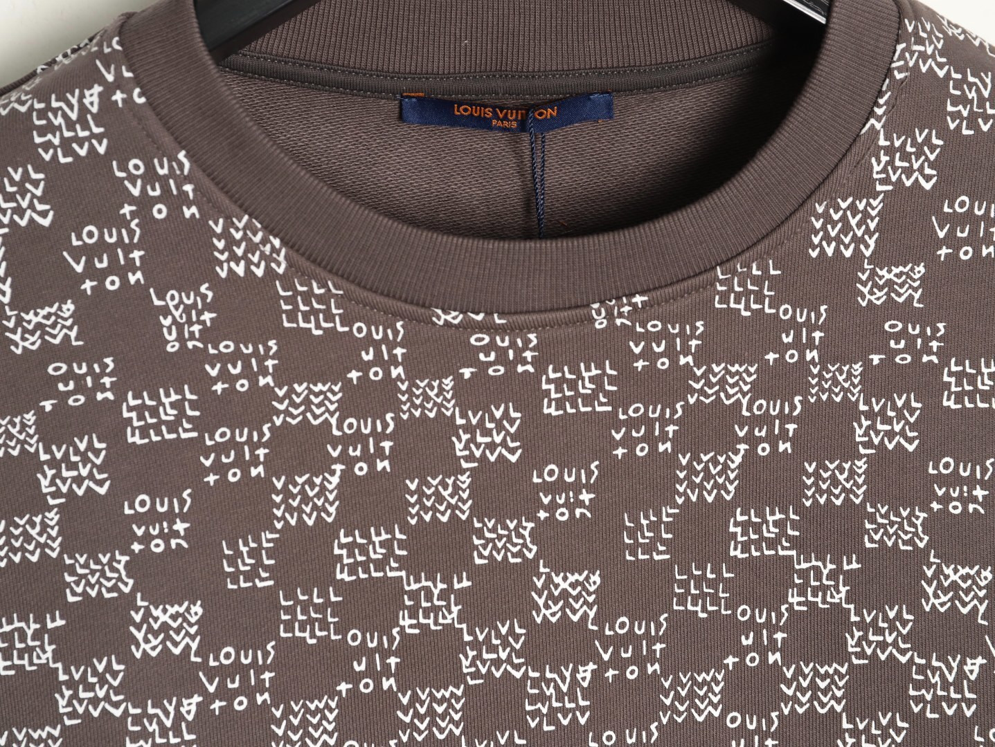 L0vis Vvtt0n 25Fw Hoodies