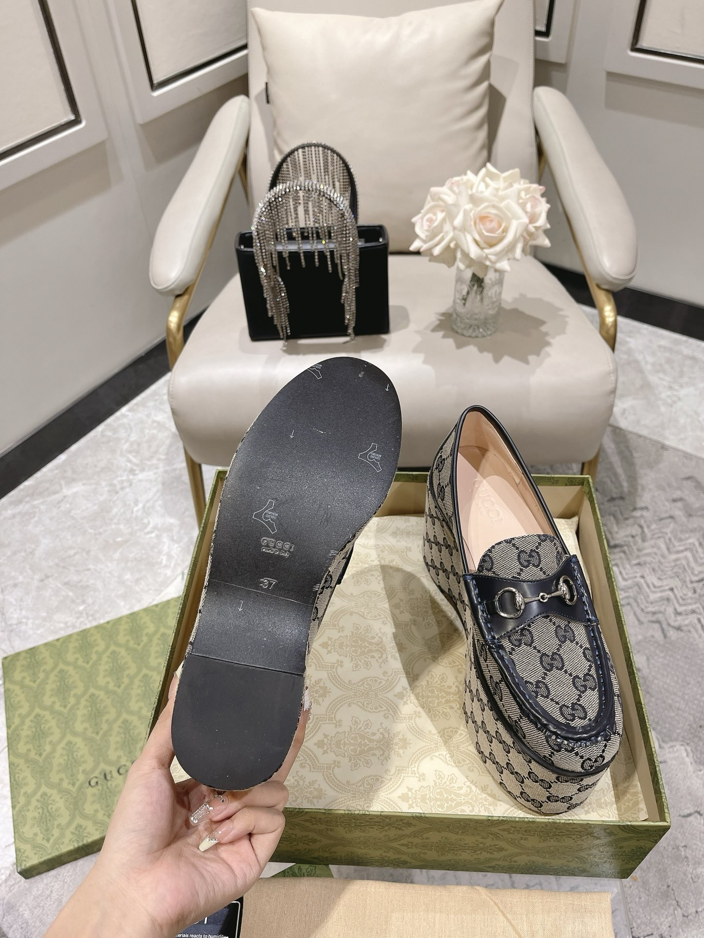 Gvc*1 HORSEBIT PLATFORM LOAFER