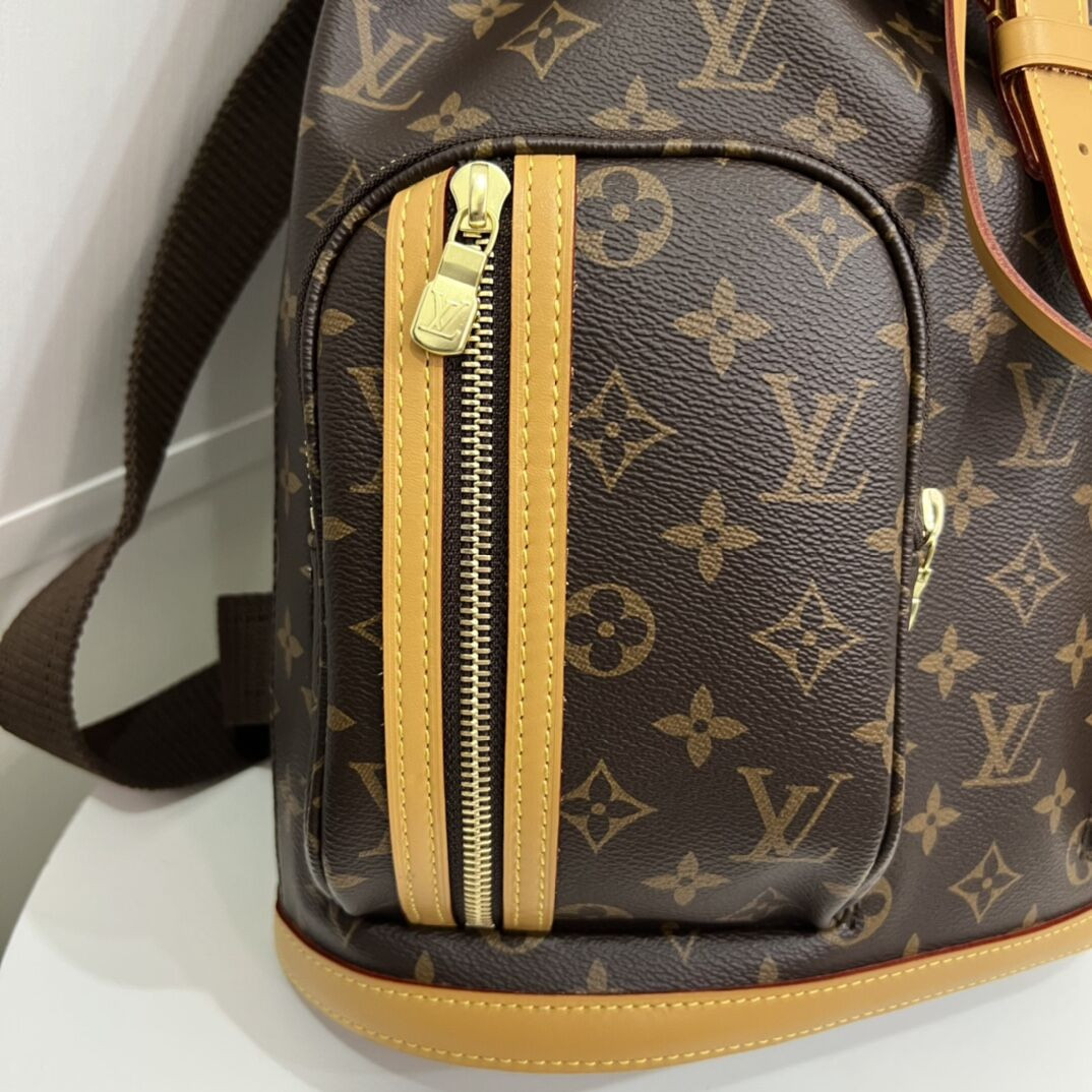 LV BOSPHORE BACKPACK M40107