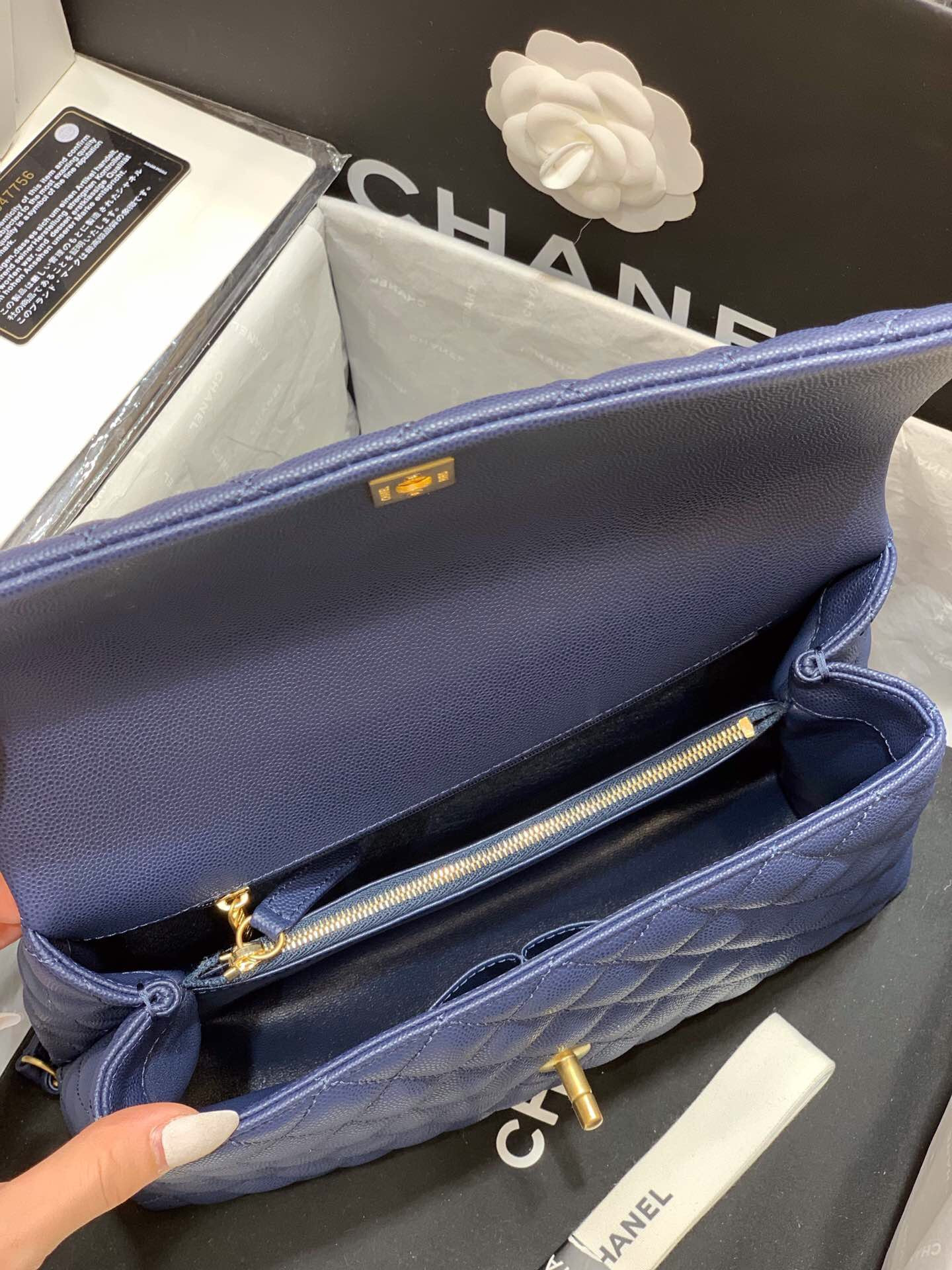 Ch**el COCO Handle bag medium 28cm